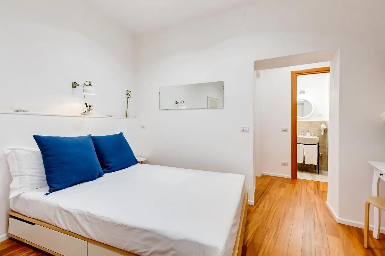 Lovely And Modern Nest Near The Colosseum Ρώμη